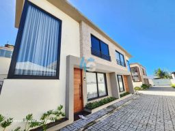 https://img.olx.com.br/thumbs256x256/57/572579647363533.jpg