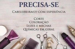 Título do anúncio: Vaga Cabeleleiro(a) - Lauro de Freitas 
