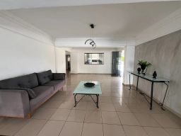 https://img.olx.com.br/thumbs256x256/57/573510045285227.jpg