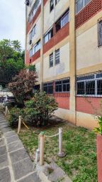 https://img.olx.com.br/thumbs256x256/57/573521647084654.jpg