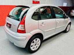 https://img.olx.com.br/thumbs256x256/57/573565283358445.jpg