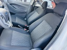 https://img.olx.com.br/thumbs256x256/57/573634799733849.jpg