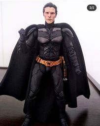 Título do anúncio: Batman Dark Knight SH Figuarts Bandai + Head Custom Bruce Wayne 