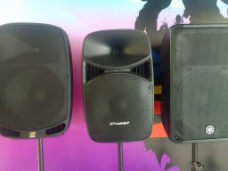 https://img.olx.com.br/thumbs256x256/57/574449349242548.jpg