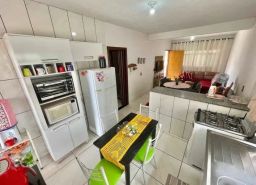 https://img.olx.com.br/thumbs256x256/57/575519883193115.jpg