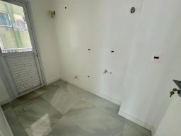 https://img.olx.com.br/thumbs256x256/57/575569237373382.jpg
