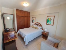 https://img.olx.com.br/thumbs256x256/57/576533640655940.jpg