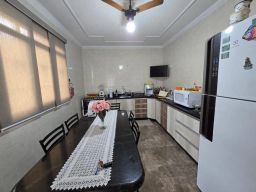 https://img.olx.com.br/thumbs256x256/57/577559763344202.jpg