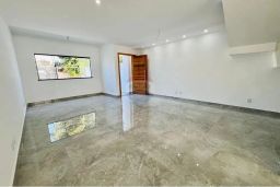 https://img.olx.com.br/thumbs256x256/57/577593631871373.jpg