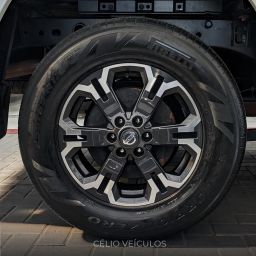 https://img.olx.com.br/thumbs256x256/57/577603540755703.jpg