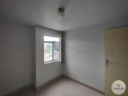 https://img.olx.com.br/thumbs256x256/57/579517645920695.jpg