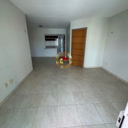 https://img.olx.com.br/thumbs256x256/57/579555883615091.jpg