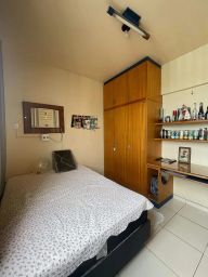 https://img.olx.com.br/thumbs256x256/58/580581754641100.jpg