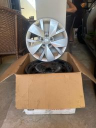 https://img.olx.com.br/thumbs256x256/58/581546751277439.jpg