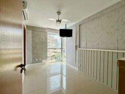 https://img.olx.com.br/thumbs256x256/58/581571165085899.jpg