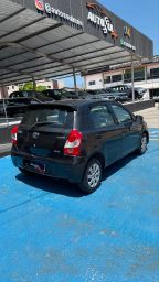 https://img.olx.com.br/thumbs256x256/58/581628190735402.jpg