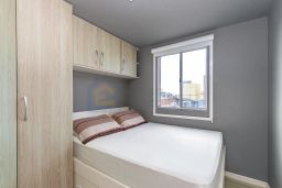 https://img.olx.com.br/thumbs256x256/58/581662807664062.jpg