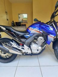 https://img.olx.com.br/thumbs256x256/58/582588271210276.jpg