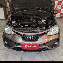 https://img.olx.com.br/thumbs256x256/58/582672685918773.jpg