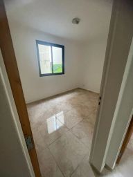https://img.olx.com.br/thumbs256x256/58/583568283420090.jpg
