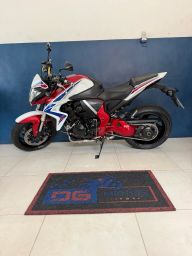 https://img.olx.com.br/thumbs256x256/58/583647425334712.jpg