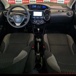 https://img.olx.com.br/thumbs256x256/58/583677803013765.jpg