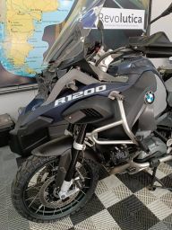 https://img.olx.com.br/thumbs256x256/58/584534400661860.jpg