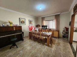 https://img.olx.com.br/thumbs256x256/58/584566640011708.jpg