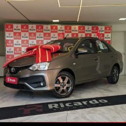 https://img.olx.com.br/thumbs256x256/58/584656326251381.jpg