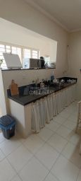 https://img.olx.com.br/thumbs256x256/58/585546768752138.jpg