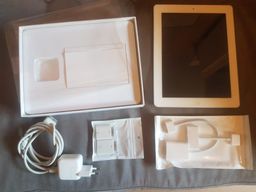 Título do anúncio: iPad Apple 3º Generation 2012 A1430 9.7  64gb Branco 1gb Ram