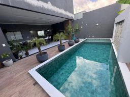 https://img.olx.com.br/thumbs256x256/58/586508520431689.jpg