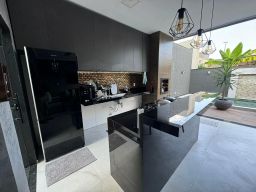 https://img.olx.com.br/thumbs256x256/58/586508649445439.jpg