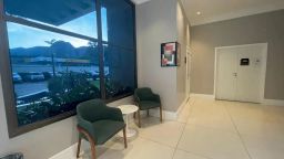 https://img.olx.com.br/thumbs256x256/58/586573525004485.jpg