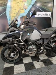 https://img.olx.com.br/thumbs256x256/58/586593523416559.jpg