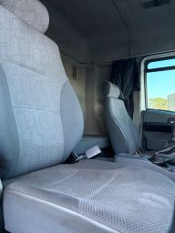 https://img.olx.com.br/thumbs256x256/58/587614445250099.jpg