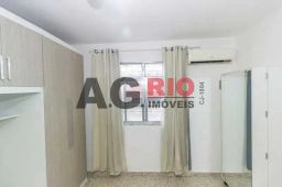 https://img.olx.com.br/thumbs256x256/58/588525287840223.jpg
