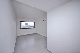 https://img.olx.com.br/thumbs256x256/58/588540522926173.jpg