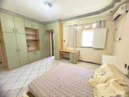 https://img.olx.com.br/thumbs256x256/58/588568041405487.jpg