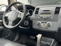 https://img.olx.com.br/thumbs256x256/58/588572644210362.jpg
