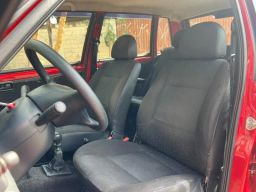 https://img.olx.com.br/thumbs256x256/58/588631692415713.jpg