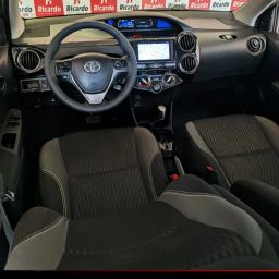 https://img.olx.com.br/thumbs256x256/58/588639681656780.jpg