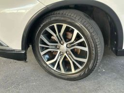 https://img.olx.com.br/thumbs256x256/58/589505769288761.jpg