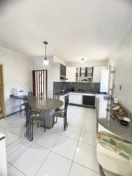https://img.olx.com.br/thumbs256x256/58/589582281892670.jpg