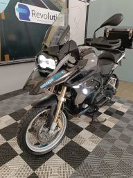 https://img.olx.com.br/thumbs256x256/58/589682738550935.jpg