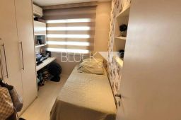https://img.olx.com.br/thumbs256x256/59/590598166049431.jpg