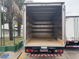 https://img.olx.com.br/thumbs256x256/59/591462584064647.jpg