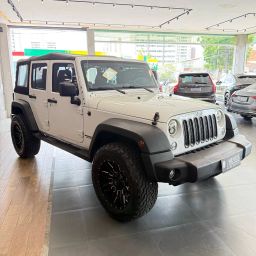 https://img.olx.com.br/thumbs256x256/59/594617336662076.jpg