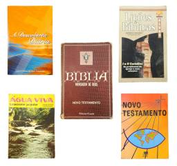 Título do anúncio: Quatro Livros e uma revista religiosos