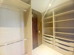 https://img.olx.com.br/thumbs256x256/59/599588737812299.jpg